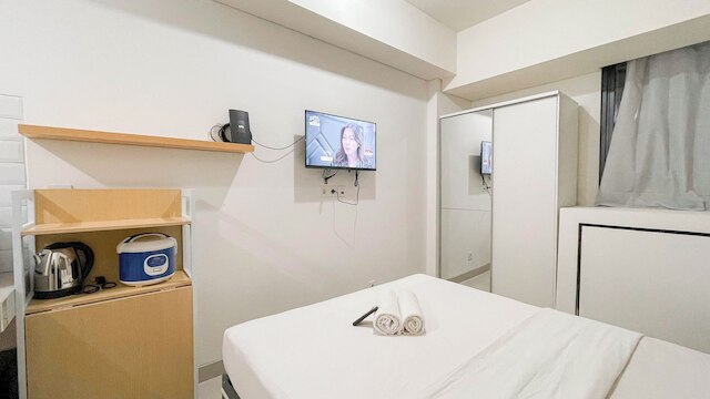 ベーシック スタジオ (ノー キッチン) ニア ウンハス バンダラヤ - タラサ シティ マカッサル アパートメント