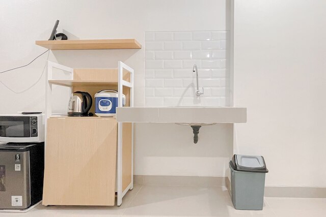 スタジオ ルーム (ノー キッチン) アパートメント ニア ウンハス バンダラヤ - タラサ シティ マカッサル