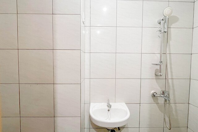 ニート スタジオ (ノー キッチン) アット バンダラヤ - タラサ シティ マカッサル アパートメント