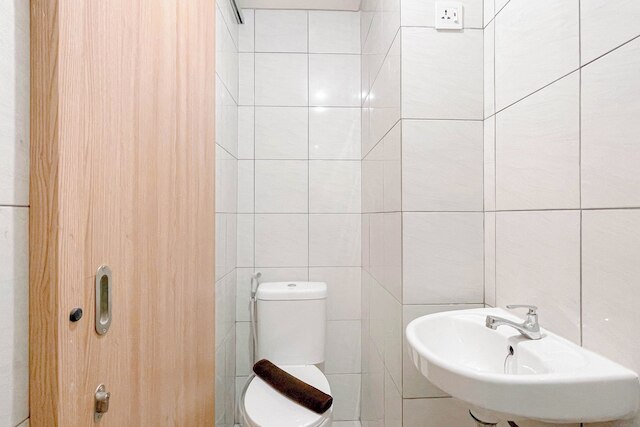 グッド ディール スタジオ ルーム (ノー キッチン) バンダラヤ - タラサ シティ マカッサル アパートメント