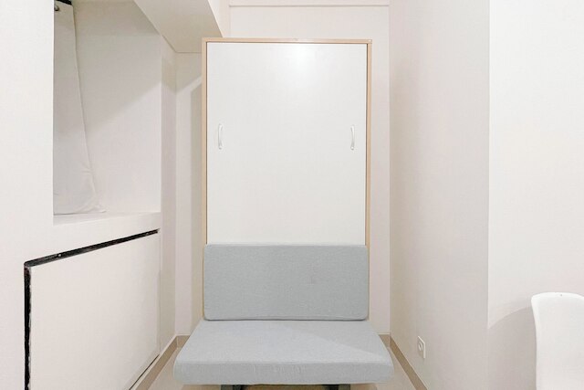 シンプル ニュートラル スタジオ (ノー キッチン) バンダラヤ - タラサ シティ マカッサル アパートメント