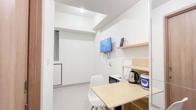 シンプル ルック スタジオ (ノー キッチン) アット バンダラヤ - タラサ シティ マカッサル アパートメント