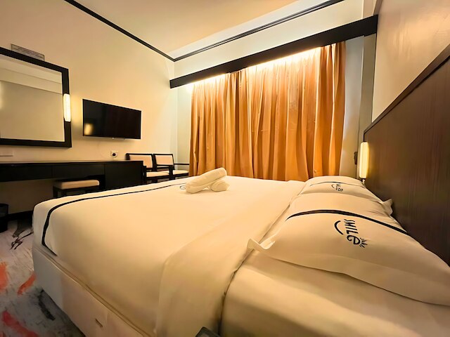 シーズ ホテル プレミア スリ ペタリン