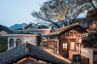 Futon Designer Hotel (Liberation Monument&Nanbin Road Store)