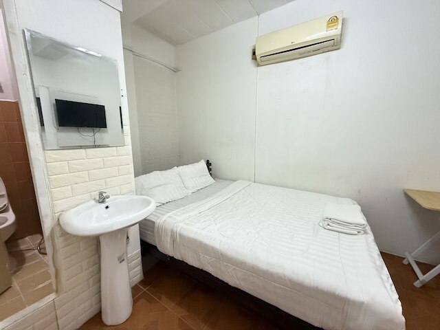 ハッピーランド ゲストハウス