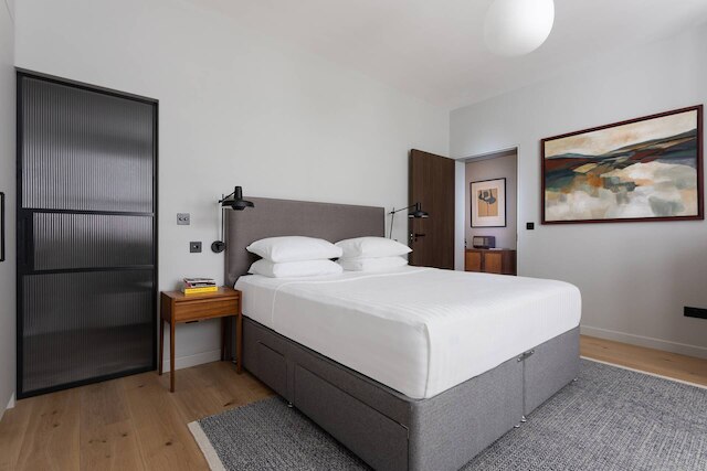 レッドクリフ スクエア 12 by Onefinestay