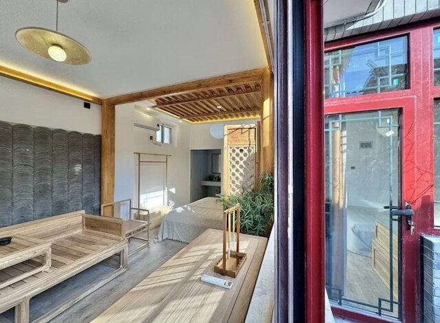 Beijing Hejiali Siheyuan Near Tiananm