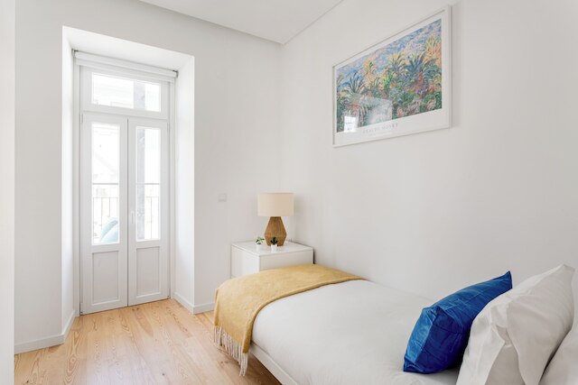 AB10 モダン リスボン