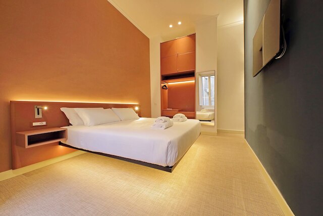 ベルベット イン