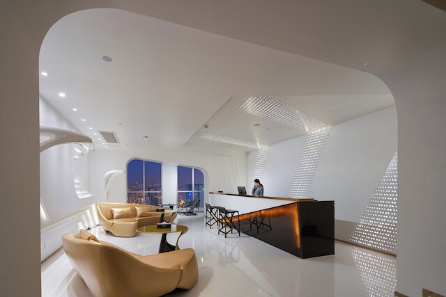 m58 Sky Sunset Hotel