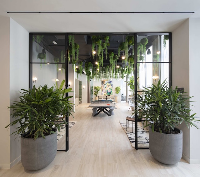 ウィズ スタイリッシュ 1ベッドルーム イン ウィンウッド