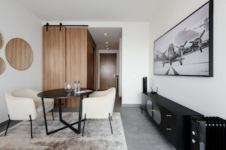 マーベラス ロフト ウィズ パーフェクト ビュー イン クアウテモック