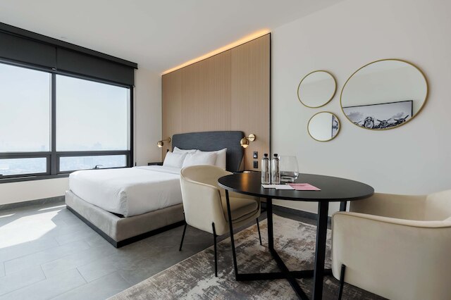 マーベラス ロフト ウィズ パーフェクト ビュー イン クアウテモック