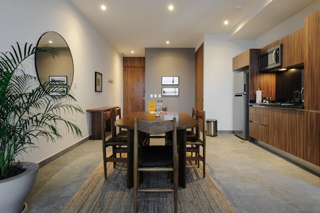 ラグジュアリー 1ベッドルーム ウィズ アメージング ビュー イン クアウテモック