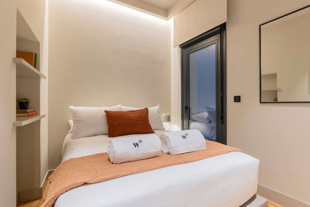 ウィズ アメージング ロフト アット パラシオ レアル