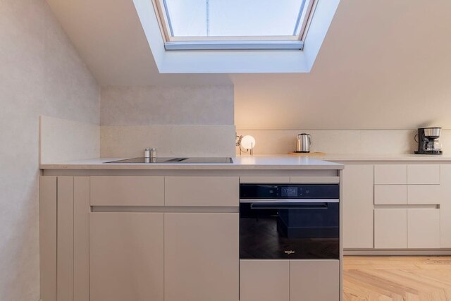 ウィズ コージー ペントハウス アット パラシオ レアル