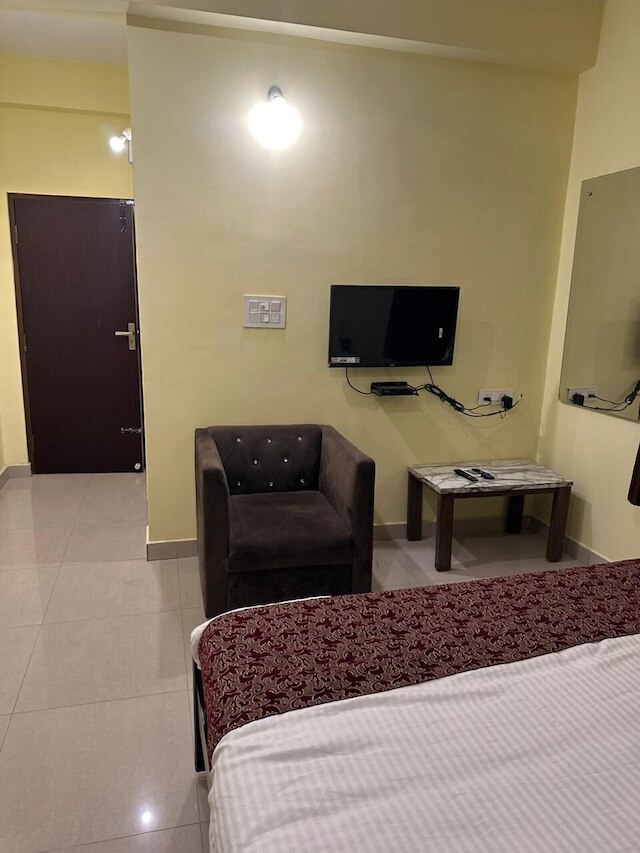 ファイブ ストーンズ by アース ホテル ヴァダパラニ