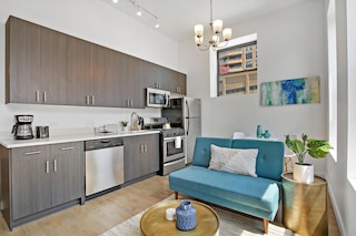 ラグジュアリー 1 ベッドルーム アパートメント - レイク 204 レップ