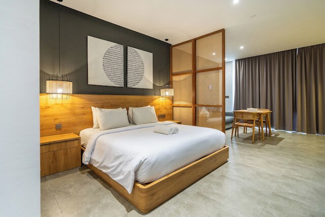 フォルセティ アテナ by ARM ワン ハンドレッド