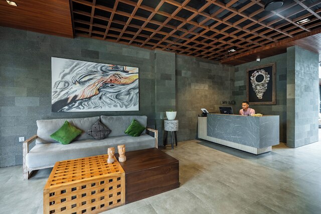 フォルセティ アテナ by ARM ワン ハンドレッド