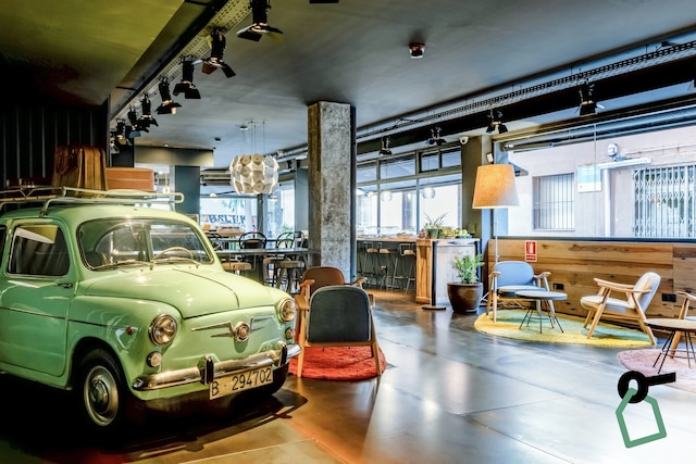 ホティデイ バルセロナ コロン