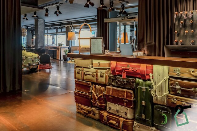 ホティデイ バルセロナ コロン