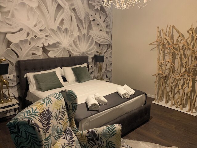 スイート ラメ 37 レンタル ルームズ