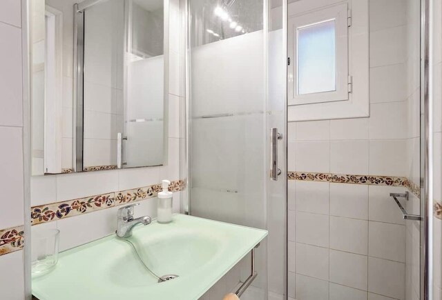 ステイ ユニーク アパートメンツ ホスピタル クリニック