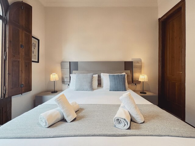 ステイ ユニーク アパートメンツ インドゥストリア II