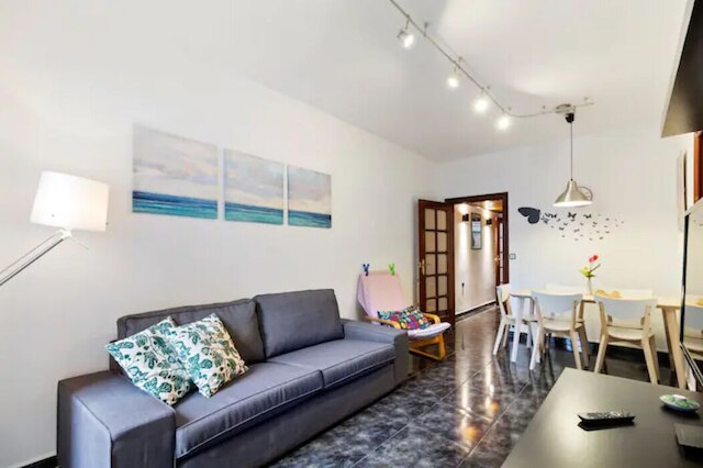 ステイ ユニーク アパートメンツ ラ ボルデタ