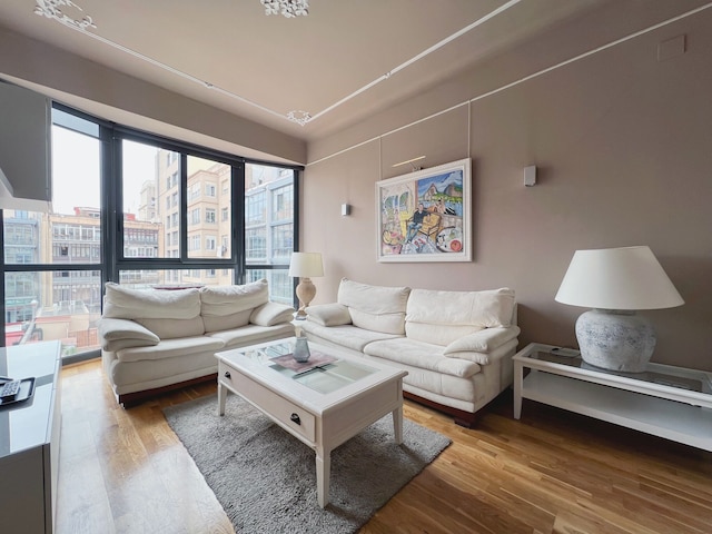 ステイ ユニーク アパートメンツ ウルキナオナ