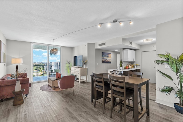 2 ベッドルーム 2 バスルーム ネクスト トゥ ジャクソン メモリアル ホスピタル