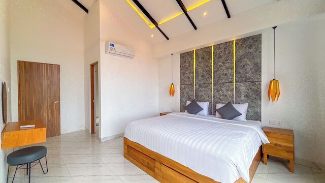 スミニャック ロフト 360 バリ