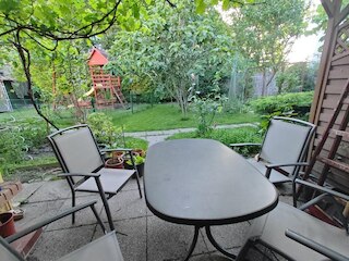 レオポルダウアー アパートメント