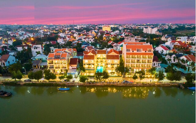 レリタージュ リバーサイド ホイアン