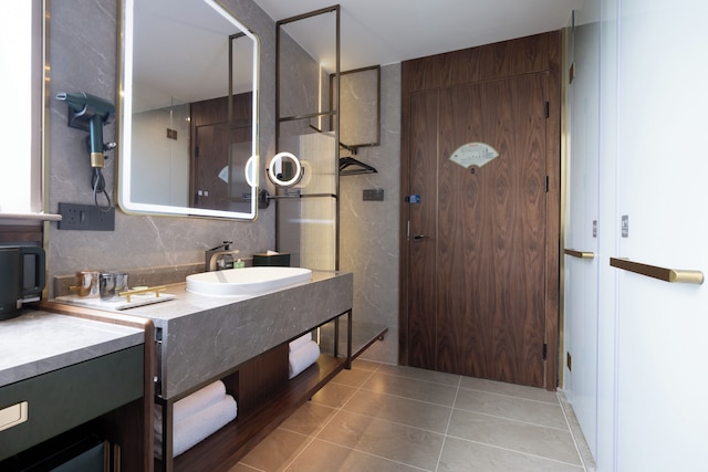 Nostalgia S Hotel(Beijing Qianmen Street & Tianqiao Performing Arts Center）