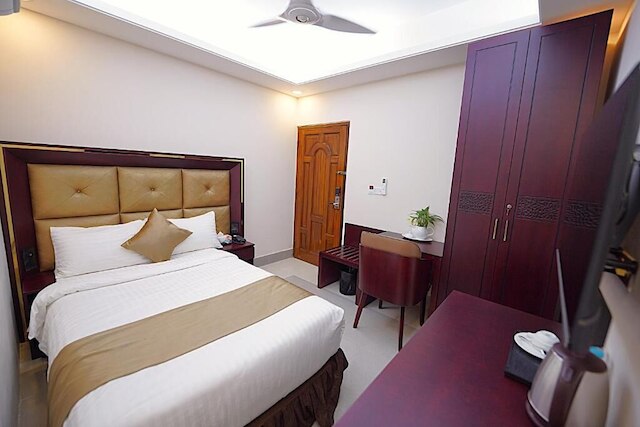 ツーリスター Bd Ltd