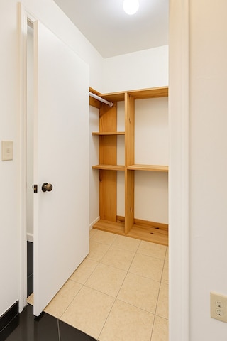 モダン スタジオ イン ザ ハート オブ ウィンウッド