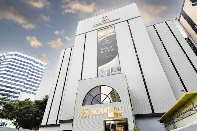 Signature Denbasta Hotel