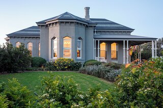 セント ジョセフズ バイ ザ シー