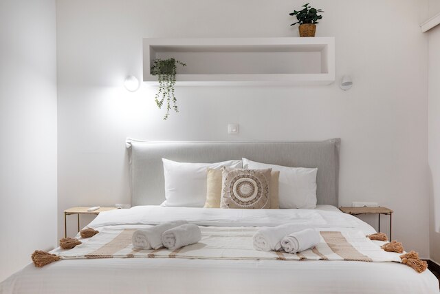 アッティカ - キャプティベイティング 2 ベッドルーム アパートメント & バルコニー イン アテネ