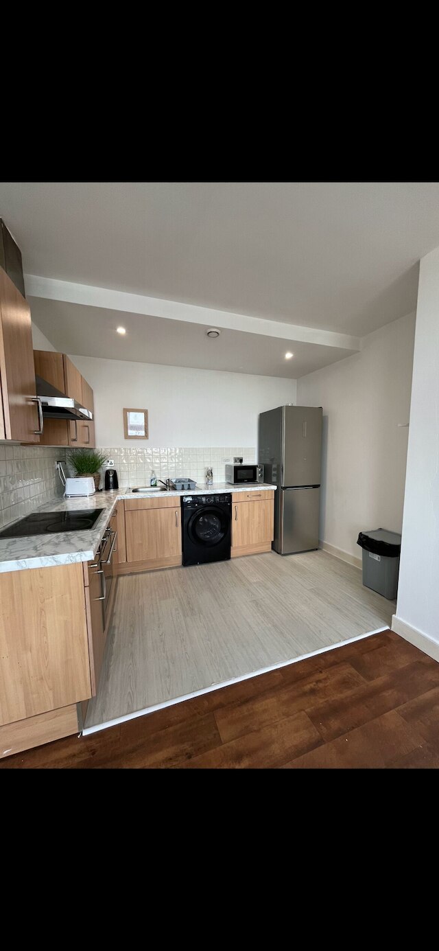 シティ センター & パーキング 2 ベッド アパートメント