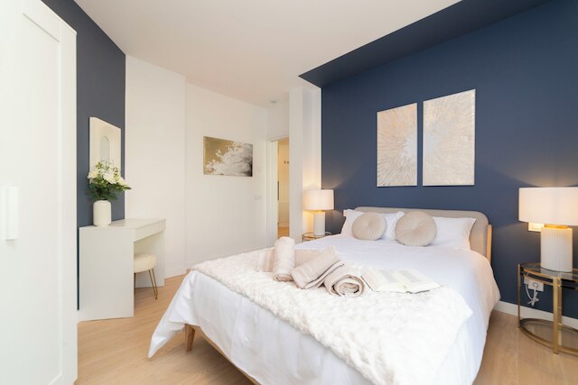 オーロラ ステイズ バイ チャーミング