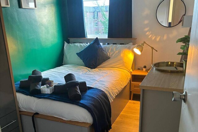 サウス マンチェスター 2 ベッド アパートメント ウィズ エンスイート スリープス 4