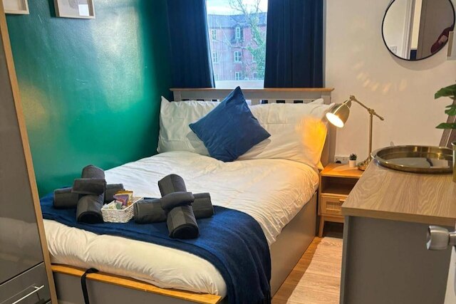 サウス マンチェスター 2 ベッド アパートメント ウィズ エンスイート スリープス 4