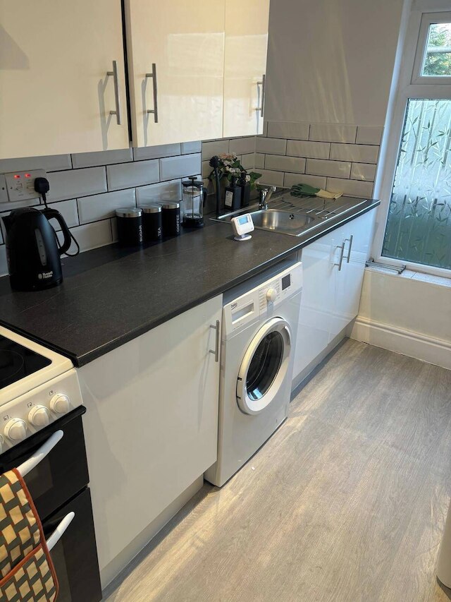 サウス マンチェスター 2 ベッド アパートメント ウィズ エンスイート スリープス 4