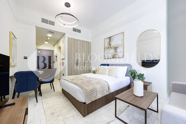 ブルームフィールド エレガント プールビュー ステュ ジ ガ