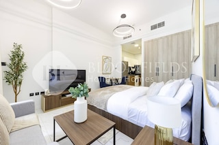 ブルームフィールド エレガント プールビュー ステュ ジ ガ