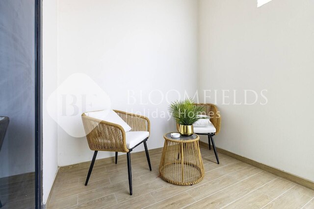 ブルームフィールド エレガント プールビュー ステュ ジ ガ