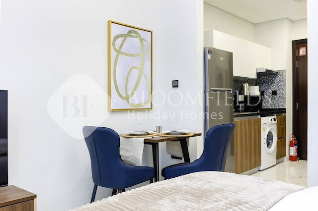 ブルームフィールド エレガント プールビュー ステュ ジ ガ